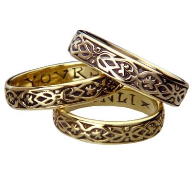 English: Yours Onli Ring - Gold