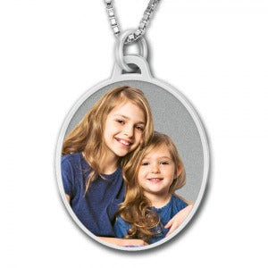 Oval with Border Photo Pendant Jewelry