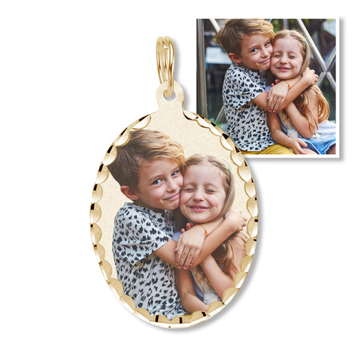 Petite Oval w/ Diamond Cut Edge Photo Pendant Jewelry